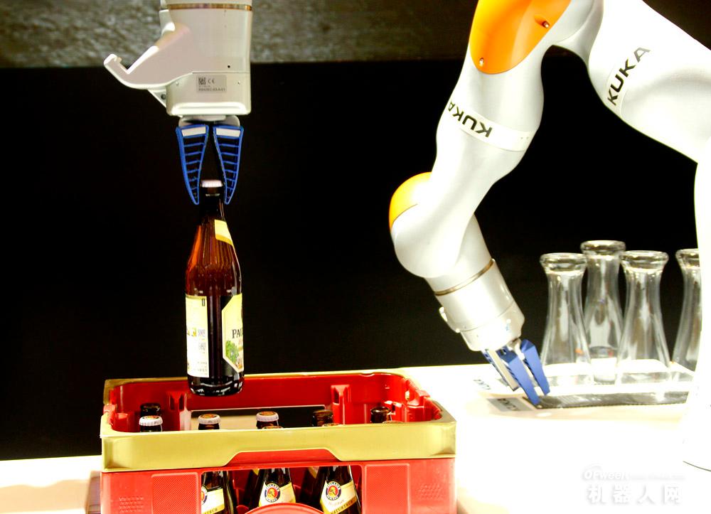 食品機器人.jpg 食品機器人.jpg